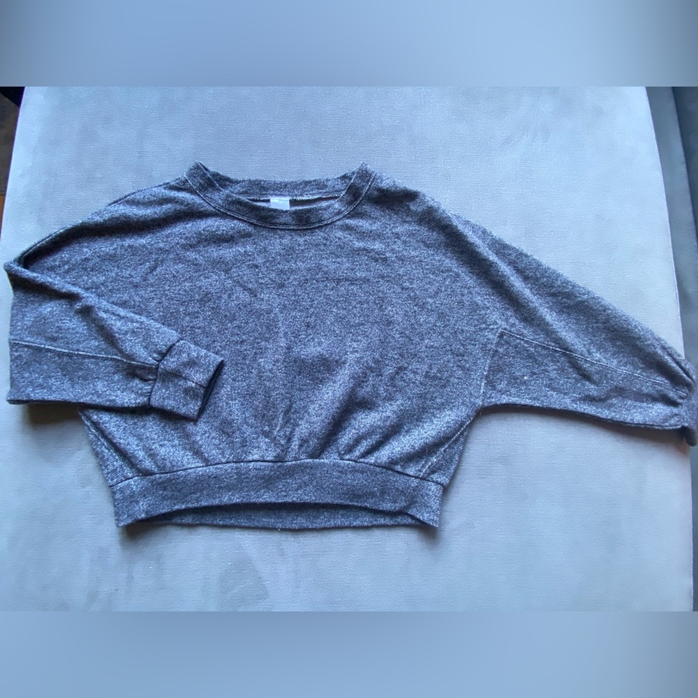 Zella Girl Cropped Sweatshirt Size Medium